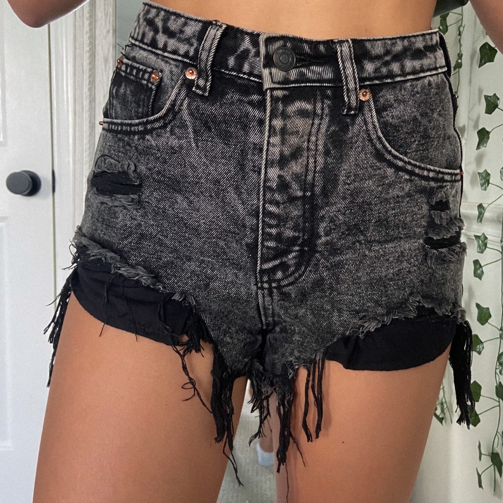 Black Madida Shorts !!!